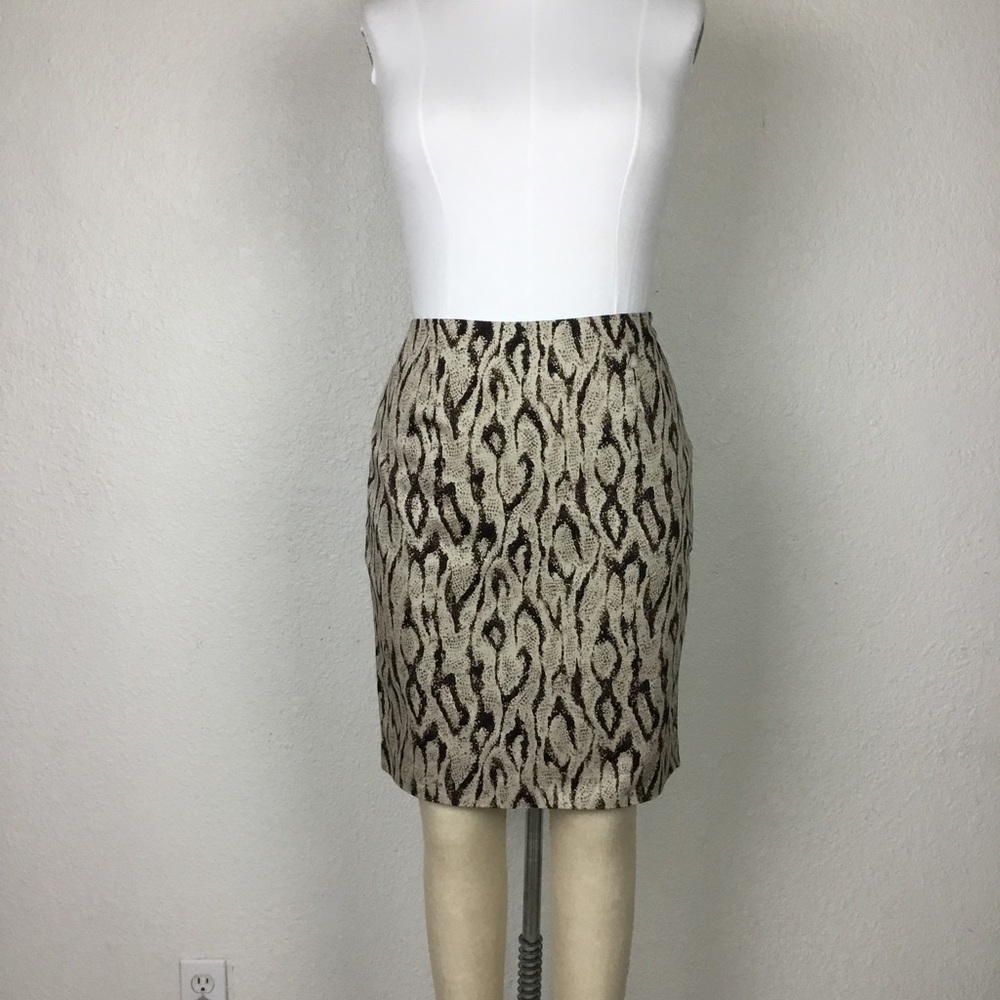 Apt 9 Women’s Skirt Size 8 Cotton Animal Print Knee Length Lightweight L…
